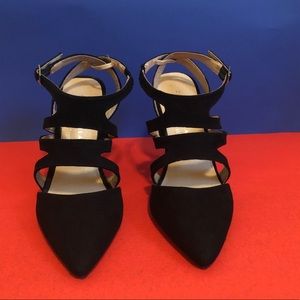 🆕 Chinese Laundry Micro Suede Black Size 6